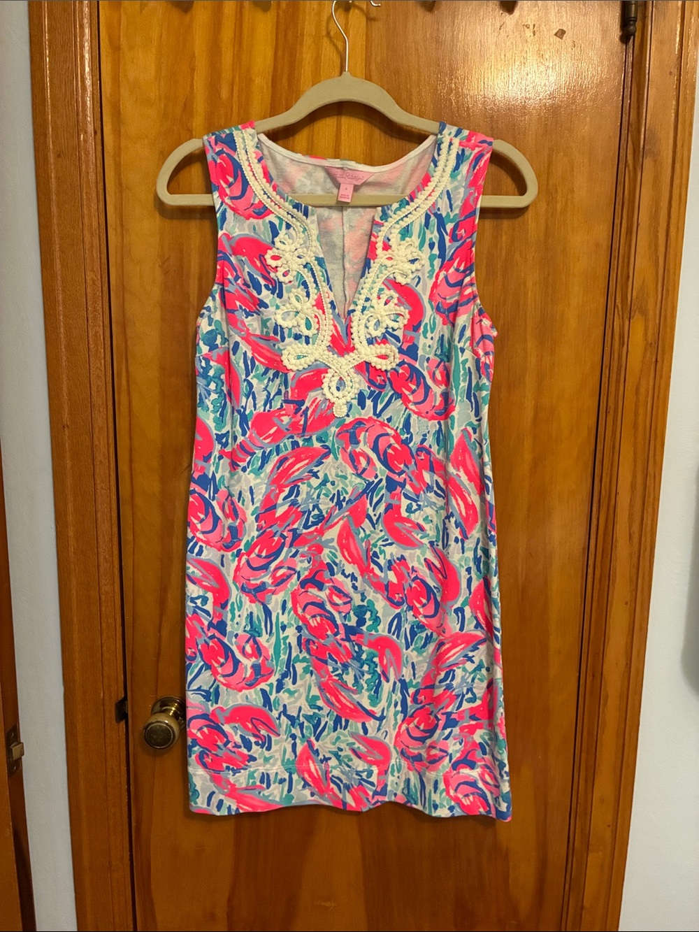 Lilly Pulitzer Pink & Blue lobster Sleeveless Shift dress with cream trim